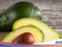 5 Buah Ini Tetap Bisa Masak Sesudah Dipetik, Begini Cara Peramnya!