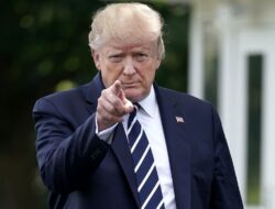Donald Trump Izinkan TikTok Beroperasi Sambil Itu Waktu