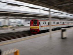 11 Rangkaian Kereta Commuter Pembelian Barang Untuk Luar Negeri Untuk China Datang Bertahap Mulai Awal 2025