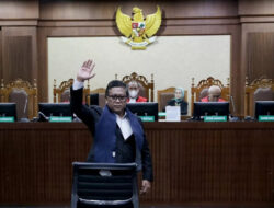 Giliran Hasyim Asy’ari dan Penyelidik KPK Bersaksi Di Sidang Hasto Kristiyanto