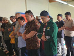 Haru dan Khidmat! Adzan Pertama Berkumandang Untuk Masjid Indonesia Hingga Kanada