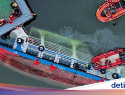 Kecelakaan Perahu Tragis Ke Sungai Terpanjang China, 10 Turis Tewas
