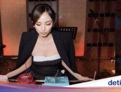 Pesona Valerie Tifanka Di Makan Di Restoran hingga Minum Minuman Kafein
