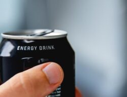 Wanita Ini Konsumsi Minuman Energi 15 Tahun, Perubahan Ke Tubuhnya Mengerikan