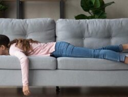 Sedentary Lifestyle Ancam Keadaan Tulang-Jantung, Ini Cara Cegahnya