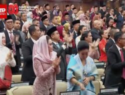 Momen Titiek Soeharto Terharu dan Mengusap Air Mata usai Lihat Capaian Ri Prabowo