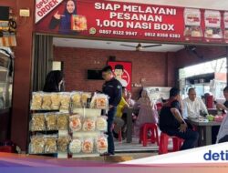 Puas Kenyang! Makan Soto Betawi Legendaris Di Jaksel