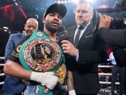 Stephen Fulton vs O’Shaquie Foster Bersaing Gelar Kelas 58,9 Kg