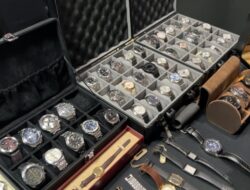Jam Tangan Antik Bersama Sebab Itu Sorotan Di Urban Sneakers Society 2025, Harganya Tembus Rp70 Juta  