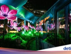 Gemerlap Jakarta Light Perayaan Seni Hiasi Malam Bundaran HI