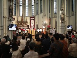 Natal Momentum Kasih dan Harapan, Prabowo Ajak Rakyat Perkuat Gotong Royong dan Solidaritas