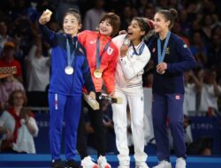 Galaxy Z Flip7 Olympic Edition Resmi Dirilis, Punya Fitur Selfie Podium yang Bikin Iri Penampak