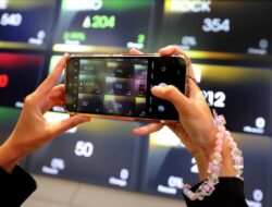 IHSG Sempat Tembus Pencapaian Tertinggi Terbaru Ke 9.002, Transaksi Awal Bursa Rp5,7 Triliun