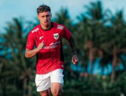 Manajer Timnasional Indonesia Dean James Masuk Daftar Manajer Incaran Ajax Amsterdam