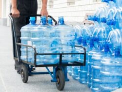 Lindungi Konsumen, BPKN Minta Produsen AMDK Tarik Galon Tua Di Peredaran