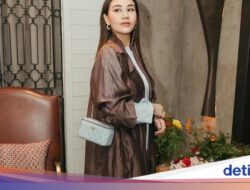 Aaliyah Massaid Dapat Kejutan Kue Pada Rayakan Ultah Di-24 Di Tempattinggal