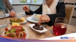 Ramai Gaya Sahur Tanpa Asupan Karbohidrat, Praktisi Medis Gizi Bilang Begini