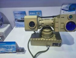 China Kenalkan Senjata Laser Genggam Lijian Sebagai Jatuhkan Drone