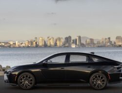 The All-New Lexus ES Bersiap Bawa Evolusi Sedan Mewah Ke Tanah Air