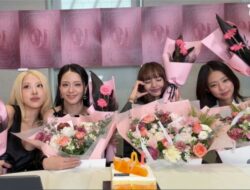 BLACKPINK Rayakan 10 Tahun, Sempat Canggung Gara-gara Layar Terbalik