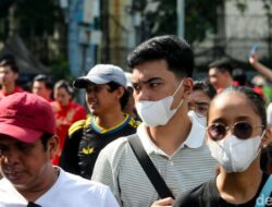 Masker Mendadak Mahal Imbas Abu Anak Krakatau, Naik hingga 10 Kali Lipat