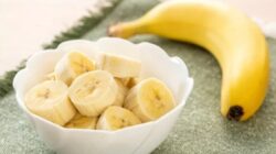 7 Buah Sebagai Membantu Tidur Lebih Nyenyak, Ada Pisang hingga Kiwi